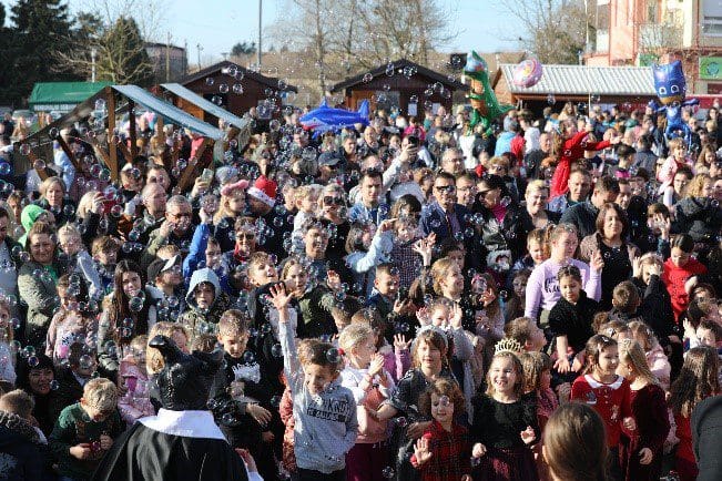 Grad prijatelj djece, Turistička zajednica grada Kutine, TZGK, TZK, Turizam, Hrvatska, Moslavina, Kutina, dječji doček nove godine, Kutina grad prijatelj djece